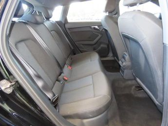 AUDI A3 1.0 TFSI 30 Technik Sportback 5dr Petrol Manual Euro 6 (s/s) (11