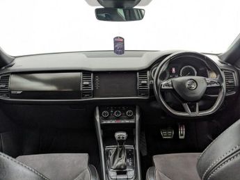 SKODA KODIAQ 2.0 TDI SportLine SUV 5dr Diesel DSG 4WD Euro 6 (s/s) (7 Seat) (