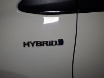 TOYOTA YARIS 1.5 VVT-h Excel Hatchback 5dr Petrol Hybrid E-CVT Euro 6 (15in A