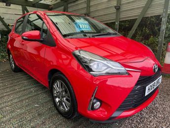 Toyota Yaris 1.5 VVT-i Icon Hatchback 5dr Petrol Manual Euro 6 (111 ps)