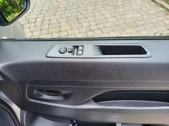 VAUXHALL Vivaro Electric 3100 75kWh Prime Panel Van 6dr Electric Auto L1 H1 (7.4kW Charge
