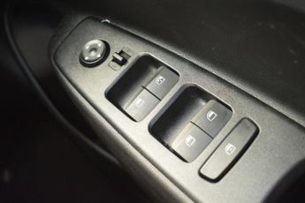 HYUNDAI I10 1.2 SE Connect Hatchback 5dr Petrol Auto Euro 6 (s/s) (84 ps)