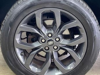 LAND ROVER DISCOVERY SPORT 2.0 TD4 Landmark SUV 5dr Diesel Auto 4WD Euro 6 (s/s) (180 ps)