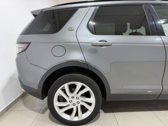 LAND ROVER DISCOVERY SPORT 2.0 TD4 HSE Luxury SUV 5dr Diesel Auto 4WD Euro 6 (s/s) (180 ps)