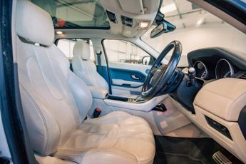 LAND ROVER RANGE ROVER EVOQUE 2.2 SD4 Dynamic SUV 5dr Diesel Auto 4WD Euro 5 (s/s) (190 ps)