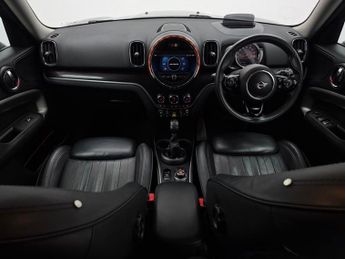 MINI COUNTRYMAN 1.5 10kWh Cooper SE Exclusive SUV 5dr Petrol Plug-in Hybrid Auto