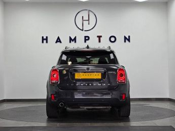 MINI COUNTRYMAN 1.5 10kWh Cooper SE Exclusive SUV 5dr Petrol Plug-in Hybrid Auto