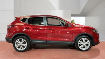 NISSAN QASHQAI 1.3 DIG-T N-Connecta SUV 5dr Petrol DCT Auto Euro 6 (s/s) (160 p