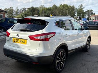 NISSAN QASHQAI 1.2 DIG-T Tekna SUV 5dr Petrol XTRON 2WD Euro 6 (s/s) (115 ps)