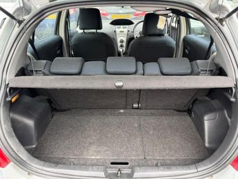 TOYOTA YARIS 1.3 VVT-i T3 Hatchback 5dr Petrol Manual (141 g/km, 85 bhp)