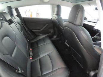 TESLA Model 3 (Dual Motor) Performance Saloon 4dr Electric Auto 4WDE (Performa