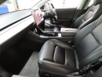 TESLA Model 3 (Dual Motor) Performance Saloon 4dr Electric Auto 4WDE (Performa