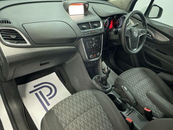 VAUXHALL MOKKA 1.6 CDTi Tech Line SUV 5dr Diesel Manual 2WD Euro 6 (s/s) (136 p