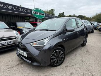 Toyota AYGO 1.0 VVT-i x-play Hatchback 5dr Petrol Manual Euro 6 (s/s) (71 ps