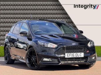 Ford Focus 2.0T EcoBoost ST-3 Hatchback 5dr Petrol Manual Euro 6 (s/s) (250
