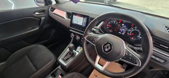 RENAULT CAPTUR 1.3 TCe Iconic SUV 5dr Petrol EDC Euro 6 (s/s) (130 ps)