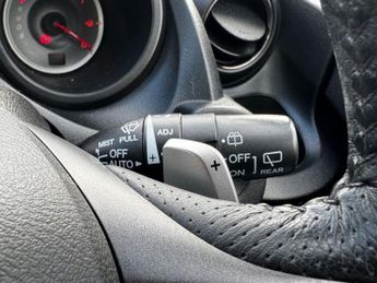 HONDA JAZZ 1.4 i-VTEC EX Hatchback 5dr Petrol CVT Euro 5 (99 ps)