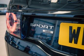 LAND ROVER DISCOVERY SPORT 2.0 TD4 HSE Black SUV 5dr Diesel Auto 4WD Euro 6 (s/s) (180 ps)