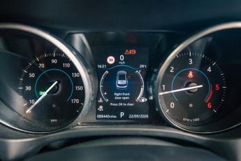 JAGUAR F-PACE 2.0 D180 R-Sport SUV 5dr Diesel Auto AWD Euro 6 (s/s) (180 ps)