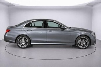 MERCEDES-BENZ E CLASS 2.0 E220d AMG Line Saloon 4dr Diesel G-Tronic+ Euro 6 (s/s) (194