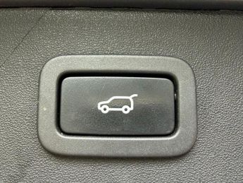 LAND ROVER DISCOVERY SPORT 2.0 TD4 HSE SUV 5dr 7 Seats Diesel Auto 4WD Euro 6 (s/s) (180 ps