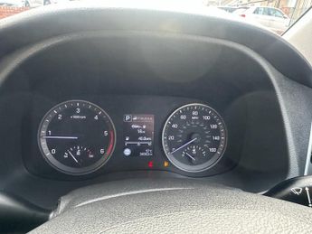 HYUNDAI TUCSON 1.7 CRDi Blue Drive SE Nav SUV 5dr Diesel DCT Euro 6 (s/s) (141 