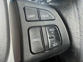 SUZUKI VITARA 1.6 SZ4 SUV 5dr Petrol Manual Euro 6 (s/s) (120 ps)