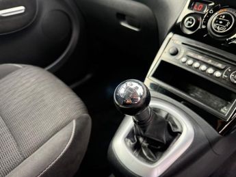 CITROEN C3 PICASSO 1.6 HDi Exclusive MPV 5dr Diesel Manual Euro 5-2 FORMER KEEPERS-