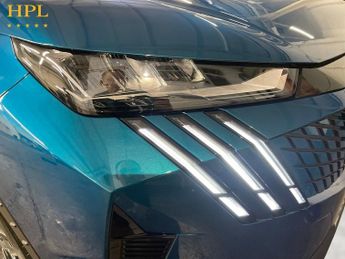 PEUGEOT 3008 1.2 Allure SUV 5dr Petrol Hybrid e-DSC6 Euro 6 (s/s) (136 ps)