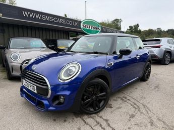 MINI Hatch 1.5 Cooper Sport Hatchback 3dr Petrol Manual Euro 6 (s/s) (136 p