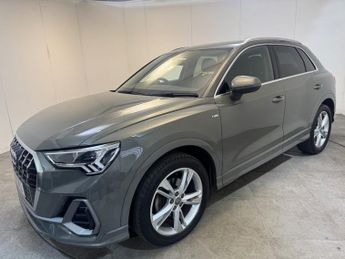 AUDI Q3 1.5 TFSI CoD 35 S line SUV 5dr Petrol S Tronic Euro 6 (s/s) (150