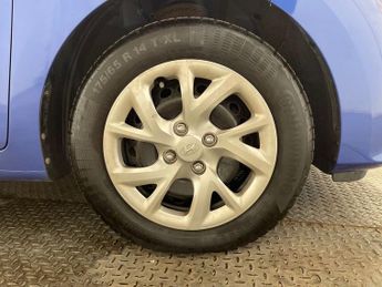 HYUNDAI I10 1.2 SE Hatchback 5dr Petrol Auto Euro 6 (87 ps)