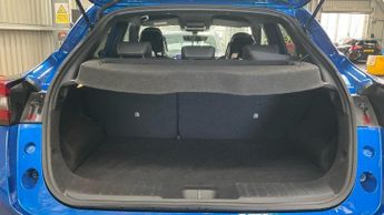 NISSAN JUKE 1.0 DIG-T Tekna SUV 5dr Petrol DCT Auto Euro 6 (s/s) (114 ps)