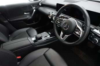 MERCEDES-BENZ A CLASS 1.5 A180d Sport (Premium Plus) Hatchback 5dr Diesel 7G-DCT Euro 