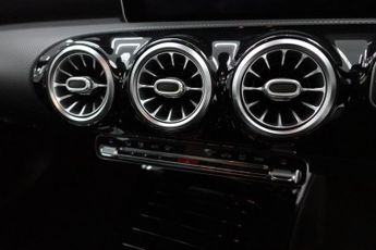 MERCEDES-BENZ A CLASS 1.5 A180d Sport (Premium Plus) Hatchback 5dr Diesel 7G-DCT Euro 