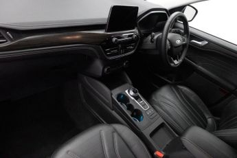 FORD KUGA 2.5 Duratec 14.4kWh Vignale SUV 5dr Petrol Plug-in Hybrid CVT Eu