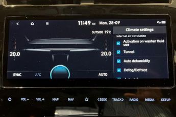 HYUNDAI TUCSON 1.6 h T-GDi SE Connect SUV 5dr Petrol Hybrid Auto Euro 6 (s/s) (