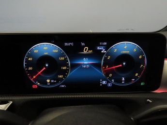 MERCEDES-BENZ CLA 1.3 CLA200 AMG Line (Premium) Coupe 4dr Petrol 7G-DCT Euro 6 (s/