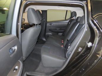 NISSAN LEAF 40kWh Acenta Hatchback 5dr Electric Auto (150 ps)