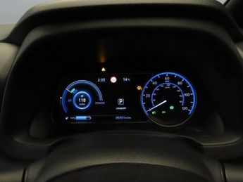 NISSAN LEAF 40kWh Acenta Hatchback 5dr Electric Auto (150 ps)