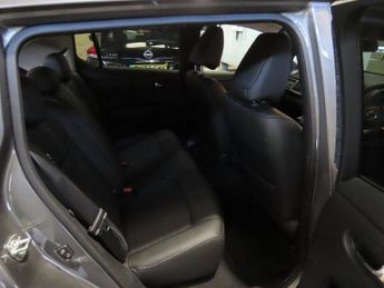 NISSAN LEAF 62kWh e+ N-Connecta Hatchback 5dr Electric Auto (217 ps)