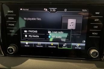 SKODA KAROQ 2.0 TDI SE L SUV 5dr Diesel DSG 4WD Euro 6 (s/s) (150 ps) Rear V