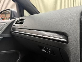 VOLKSWAGEN GOLF 2.0 TSI BlueMotion Tech R Hatchback 5dr Petrol DSG 4Motion Euro 