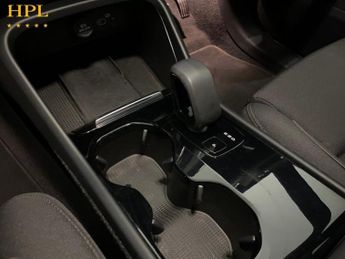 VOLVO XC40 Recharge 69kWh Plus SUV 5dr Electric Auto (231 ps)