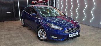 Ford Focus 1.0T EcoBoost Zetec Edition Hatchback 5dr Petrol Manual Euro 6 (