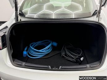 TESLA Model 3 Standard Range Plus Saloon 4dr Electric Auto RWD (241 bhp)