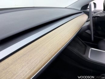 TESLA Model 3 Standard Range Plus Saloon 4dr Electric Auto RWD (241 bhp)