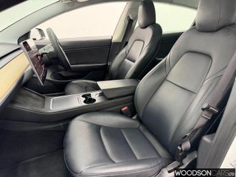 TESLA Model 3 Standard Range Plus Saloon 4dr Electric Auto RWD (241 bhp)