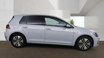 VOLKSWAGEN E-GOLF 35.8kWh e-Golf Hatchback 5dr Electric Auto (136 ps)