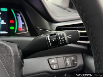 HYUNDAI IONIQ 38.3kWh Premium Hatchback 5dr Electric Auto (136 ps)